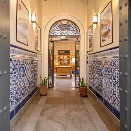 Casa Alhaja By Shiadu